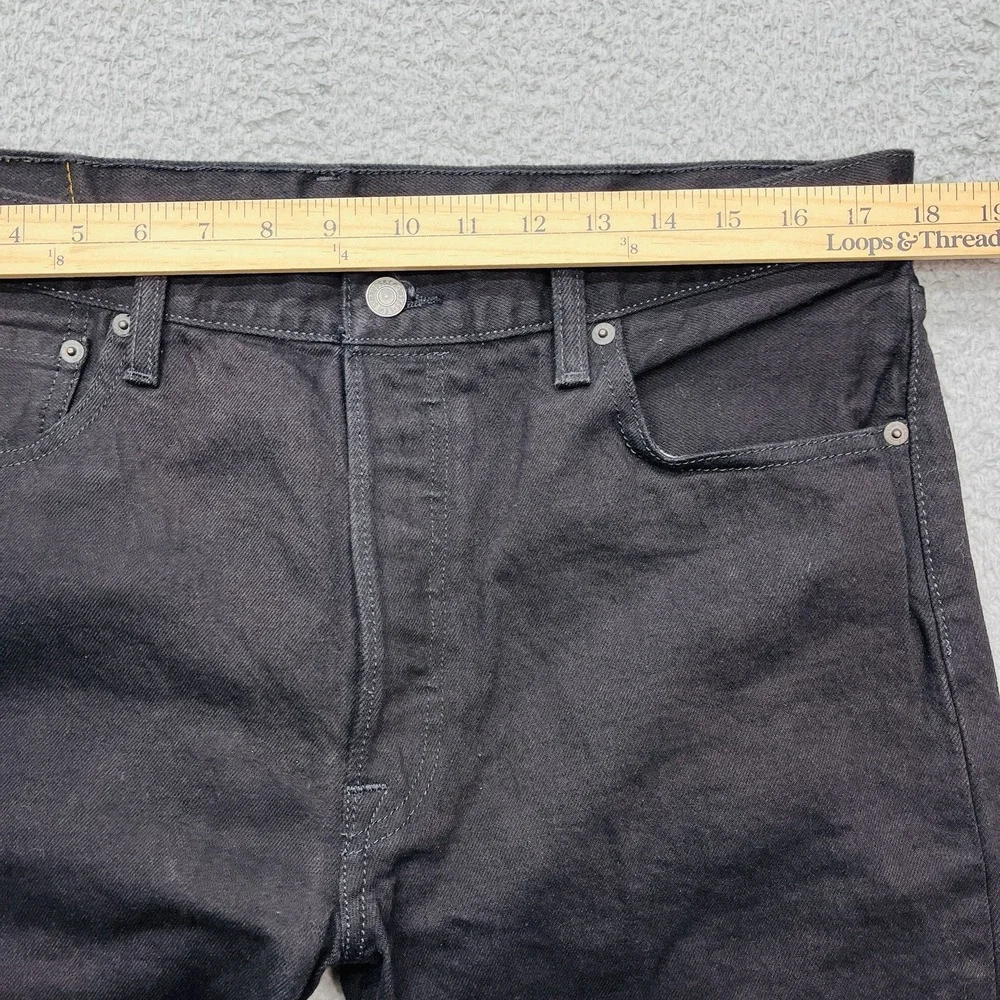 Levi's 501 Button Fly Jeans Mens 36x33 Black Straight Leg Classic Normcore‎